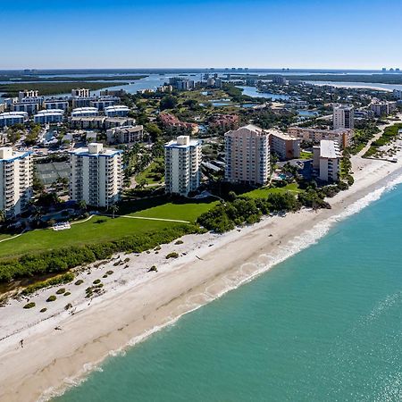 Beachfront Bliss: Gulf Views, Pool & Pet-Friendly Villa Fort Myers Beach Exterior photo